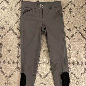 Women’s Dover Saddlery Breeches.